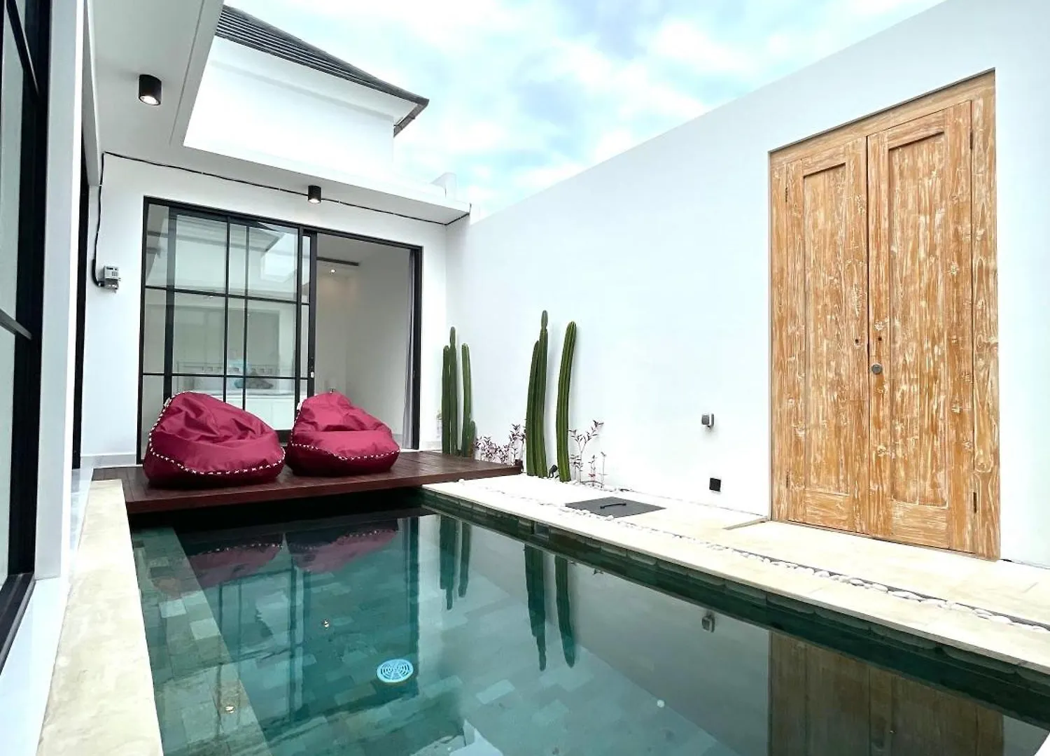Villa Dayana Seminyak